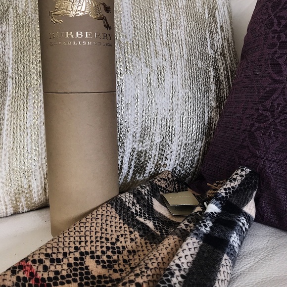 burberry python scarf